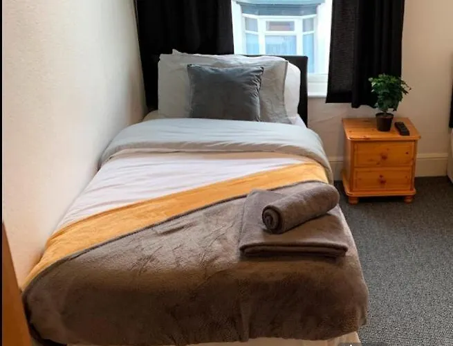 Hotel Oyo Tudor - Redcar