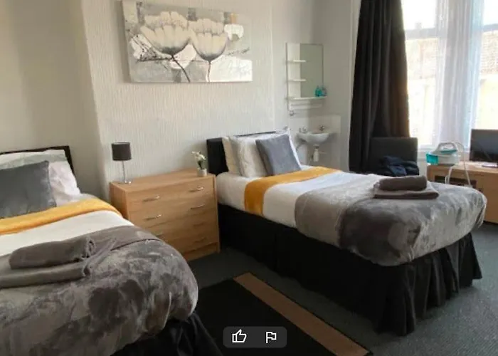 Oyo Tudor - 2* Redcar